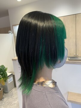 ルルバイアズール 草加店(LULU by azule) デザインカラー，ウルフカット，グリーン，【草加】