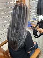 スワッグ(swag)&nbsp;ホワイトハイライトプ＋フェイスフレーミング