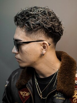 プロショップウェーブ(PRO SHOP WAVE) スペインカール/プードルパーマ/メンズパーマ/ニュアンスパーマ