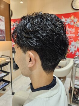 ジール プラス 西明石駅前店(zeal plus)の写真/男性が気軽に過ごせる雰囲気が◎モテる男を演出！清潔感のある爽やかな好印象スタイルに！
