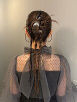 サンプラス(san+)&nbsp;【リコ】タイトなカチモリ×編みおろしアレンジ