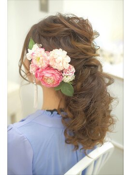 リサ 恵比寿(risa.) ブライダルにオススメ☆ふわふわローポニ―