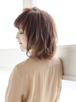 タヤ 自由が丘店(TAYA)&nbsp;20代シースルーバングハイライトオリーブカラー外ハネミディアム