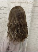 ベージュハイライト