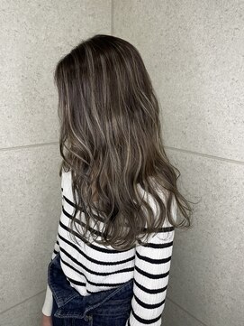 ファン(FUN.) コントラストハイライト