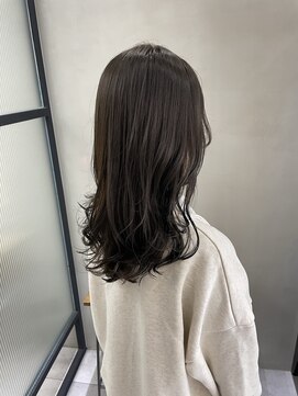 フェリア 松山(Feria) 【Feria松山】ダークグレージュカラー‐相原愛梨‐