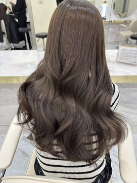 シェノン サントル(CHAINON CENTRE) レイヤーカット/ウェットヘア/オリーブベージュ/デザインカラー