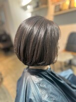 ツムグ 代官山店(TUMUGU)&nbsp;ヘルシースタイル大人ショート30代40代50代ブルーグレージュ#220