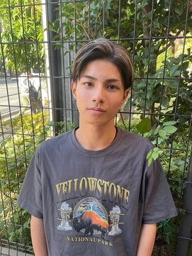 キング 高槻(K!ng) 縮毛矯正髪質改善ハイライトレイヤーカット高槻美容室エクステ