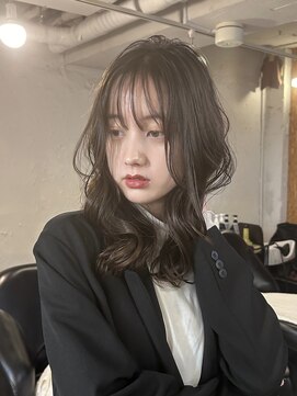 ファルベ(Farbe) ホワイトグレージュミニウルフデジタルパーマチェリーブラウン