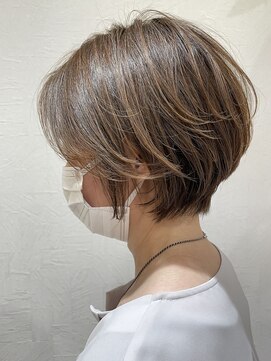 エスト 幕張本郷(est.) ☆くびレイヤーボブルフ細めハイライト小顔こなれミディ〔幕張〕