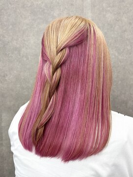 いろあそび 八王子 ベージュ×ピンク