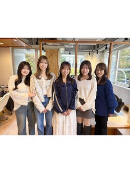 切られすぎの心配なし！ファッションやお顔立ちなど、トータルで似合うスタイルを≪iiro≫がご提案♪