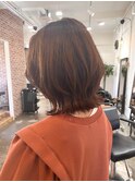 ピンクベージュレイヤーボブニュアンスカラー外ハネボブショート
