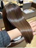 ミディアム×ストレート×艶髪×髪質改善