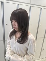 ビブ(VIV) ハッシュレイヤーでラフで可愛い大人ヘアに♪