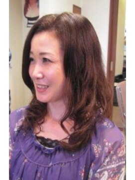 パーマハウスマリオン ナチュラルフェミニンカール