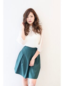 アンビエンテ(ambiente) 大人スタイル　無造作カール