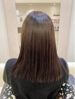 ツインズヘアー ベスティージ 柏駅南口店(TWINS Hair Vestige)の写真/1人1人の髪に必要な栄養を見極め、超低ダメージで縮毛矯正やカラーが叶う◇思わず触りたくなる髪にー＊