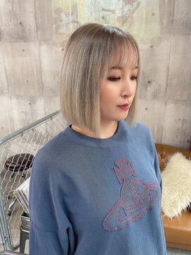 ミラク 町田(MIRAC) 【MIRAC町田店河原崎】ホワイトベージュシャドールーツ