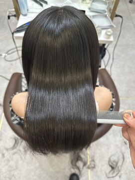 ロンド レア 天神大名店(Lond Le’a) 髪質改善/艶髪/縮毛矯正/酸性ストレート/髪質改善トリートメント