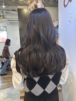 アリスバイアフロート 自由が丘(ALICe by AFLOAT) 赤み打ち消しオリーブベージュ