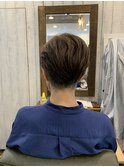 ツーブロックベリーショート