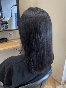 アルター(aL ter) 【ミディアム×ブルーブラック】似合わせカット/鎌取/林愛華