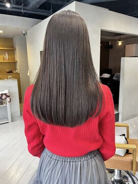 ヘアー アイス ルーチェ(HAIR ICI LUCE) ブリーチなしオリーブベージュグレージュカラー/中西