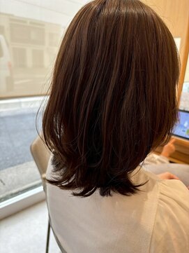 ビレア 尾張旭店(BELEA) 暗めカラー/外ハネミディアム