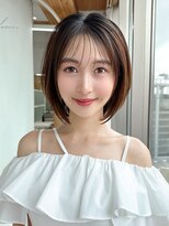 アフロート ディル(AFLOAT D'L) ふんわりまとまる前下がりボブが大人可愛いひし形シルエット