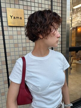 ハマモト ヤマ オオサカ(ハマモト Yama Osaka) カーリーボブ