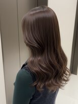 ルピナ(Lupina) 【大人フェミニン】ベージュ系ゆる巻きロング