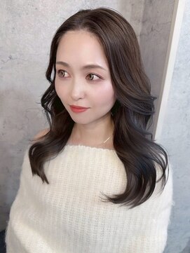 韓国風くびれヘア 透明感カラー レイヤーカット 髪質改善 20代 