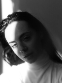 モーニン(Moanin')の写真/骨格や髪質を見極めたカットで、顔周りの絶妙なニュアンスを◎あなたに似合うスタイルを提案します。