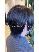 アッシュ アーティスティック スタジオ オブ ヘア(Ash artistic studio of hair)&nbsp;ショートウルフ×ブルーハイライト