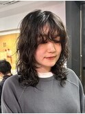 顔周りにあそびを入れたパーマ！