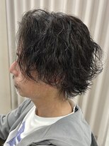 サイクル(CYCLE)&nbsp;MEN’S HAIR/サーフカール/刈り上げセンターパート/伊勢崎