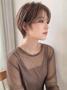 ノッポサン(Noppo3) ベージュカラー ショートボブ 顔周りカット 透明感カラー 20代
