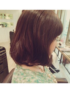 カムバイネオリーブ 溝の口店(Cam by neolive) 溝ノ口 neolive calme 40代50代におすすめ　レイヤーボブ