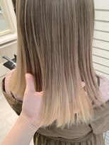 グロウ 上野御徒町(grow)&nbsp;耳かけ/フォギーベージュ/マッシュウルフ/外ハネ[上野/御徒町]