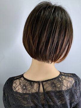 ラウンジ モリオ イケブクロ(Lounge MORIO Ikebukuro) 【morio池袋】大人かわいい長めショート♪