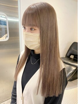 アイティーバイアルバム 下北沢店(IT by ALBUM) ベージュロング_アースカラーくびれヘアツートンカラー_ba376863