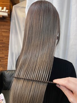 スイート ヘアデザイン(Suite HAIR DESIGN) ブリーチ2回 ミルキーグレージュ