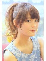 小顔に見える顔まわり似合わせカットで可愛いポニーテール♪丸型