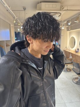 キャンバス バイ ネオリーブ 横浜西口(Canvas by neo.) 横浜★ウルフのメンズカットツイストスパイラル