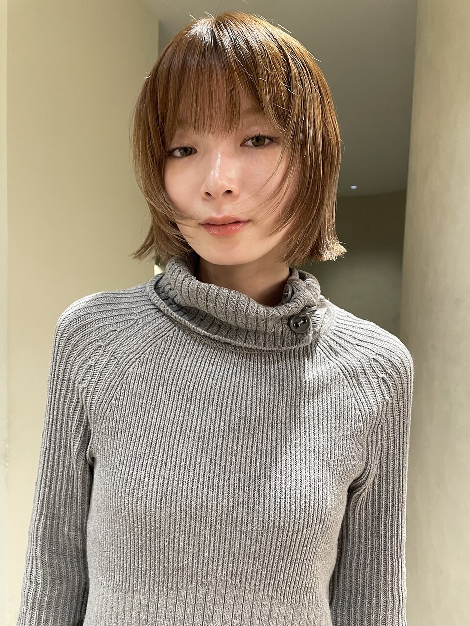 レイヤーボブ・ボブ/ミニボブ/前髪あり/20代/結べる/内巻き