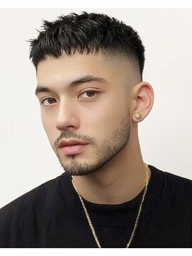 ハム 立川(hum) サーフカール/刈り上げセンターパート/フェザーパーマ[立川]