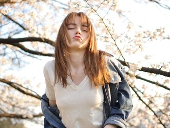 LULUS【ルルズ】【2月上旬NEW OPEN(予定)】の写真/【美シルエットを実現】経験豊富なスタイリストによる骨格を見極めたカットで動きのあるStyleに☆