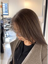 フリーク(FLEEK) 白髪ぼかしハイライト